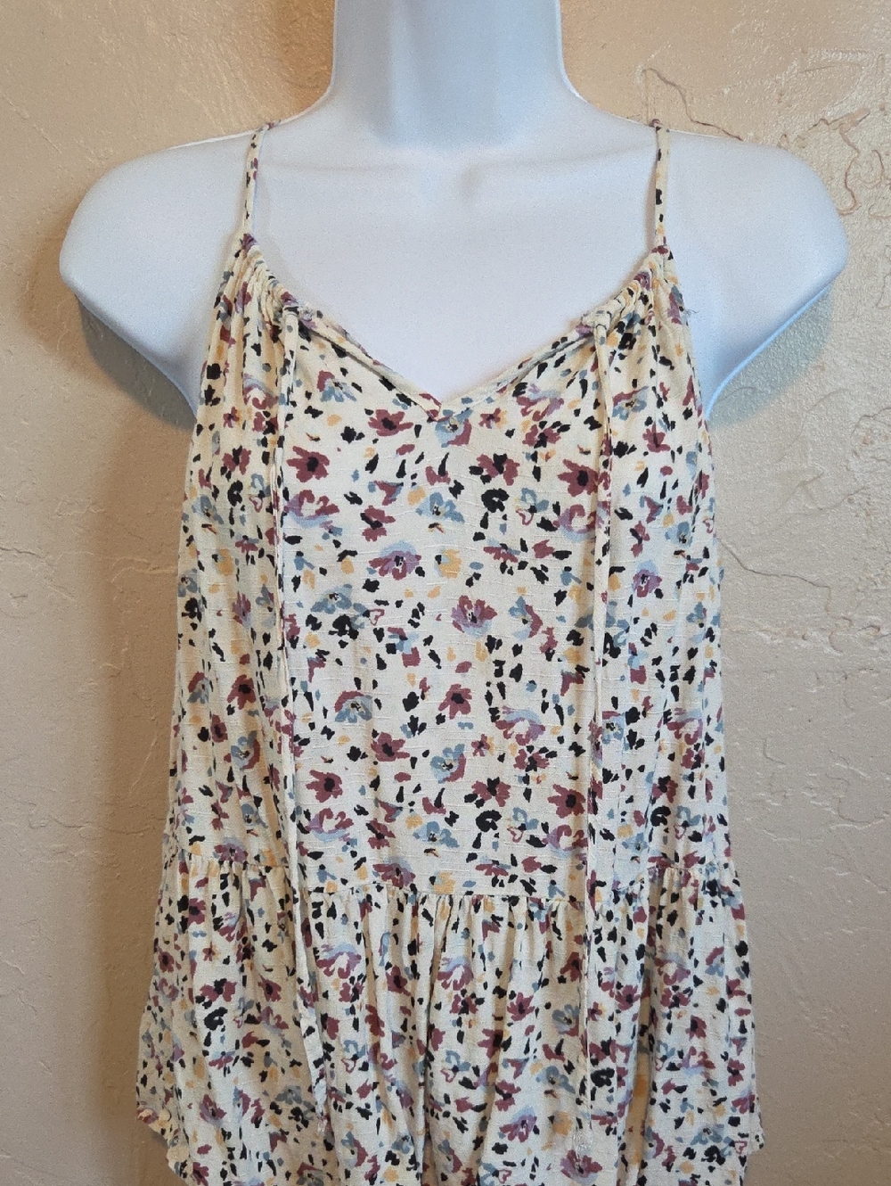 Maurices Cream Floral Summer Cottagecore Coastal Cowgirl Tank Size Med